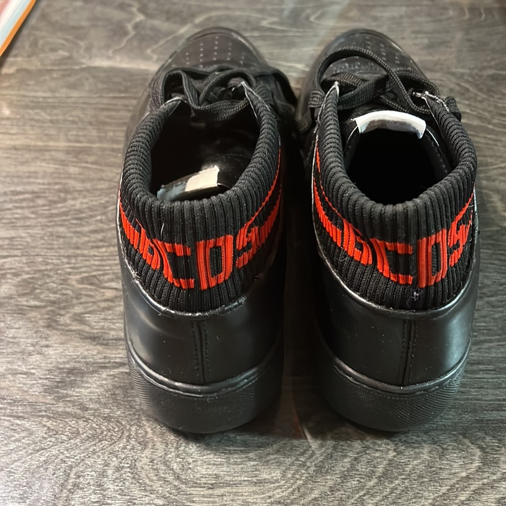 Fancy sneakers 👟 - Picture 2 of 6